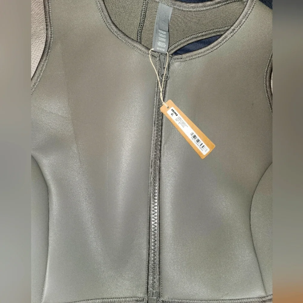 SKIMS nwt swim